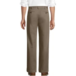 CLASSIC COMFORT. Bügelleichte Chino mit Bundfalten für Herren