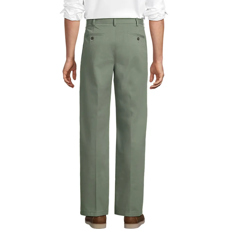 CLASSIC COMFORT. Bügelleichte Chino mit Bundfalten für Herren