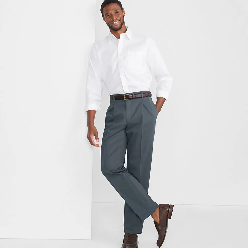 CLASSIC FIT. Klassik-Kragen. Bügelleichtes Pinpointhemd