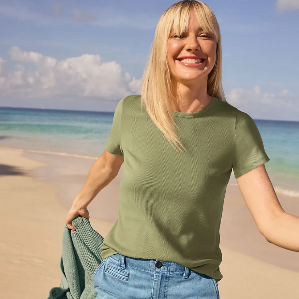Feinripp-Shirt mit Rundhalsausschnitt und kurzen Ärmeln für Damen