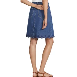 Kurzer Soft Denim Rock mit besticktem Saum