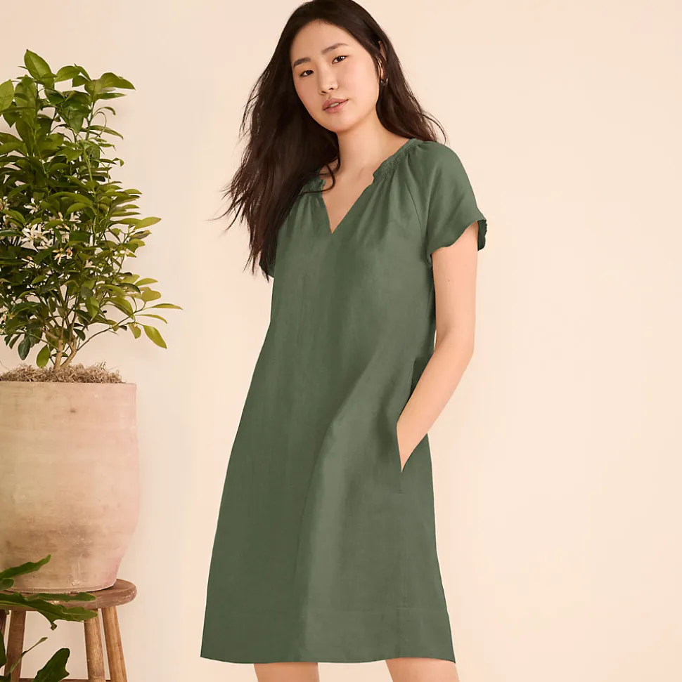 Leinenkleid mit Smok-Ausschnitt für Damen